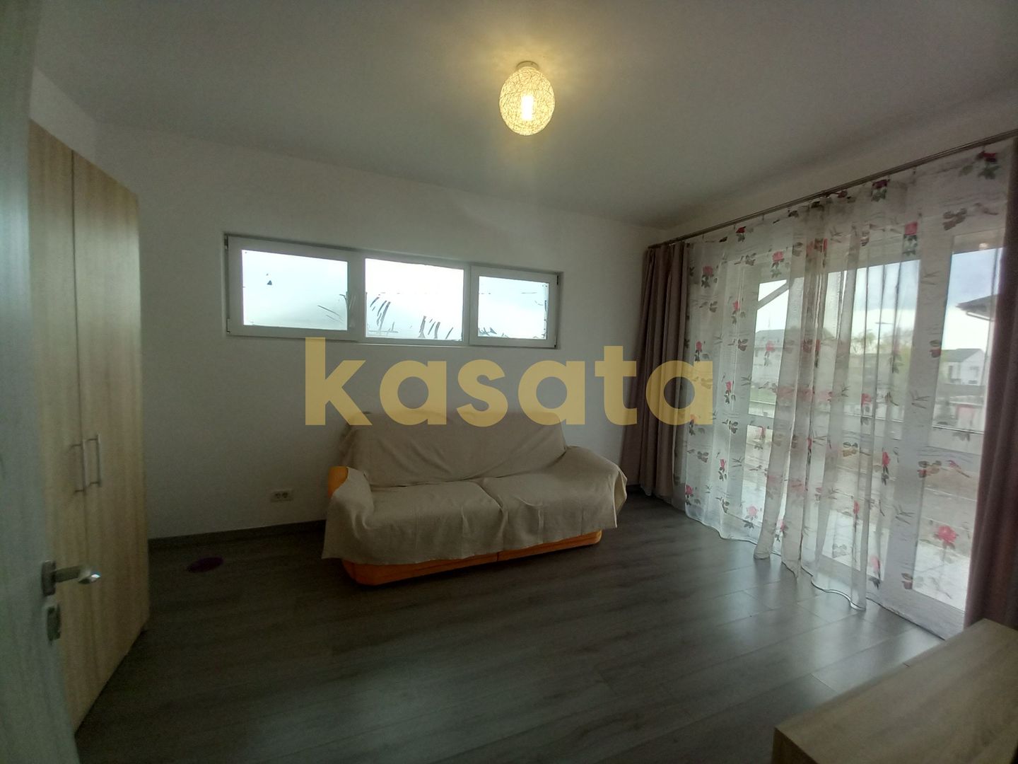 Vilă Modernă 4 Camere | Curte Privată | Zonă Excelentă & Facilități - Poză 18