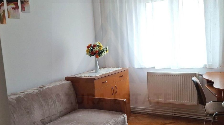 Apartament 4 camere 90 mp utili 2 băi 3 balcoane zona Ultracentrală - Poză 4