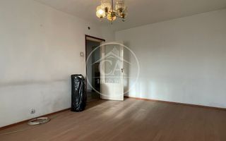 Apartament de vânzare cu 3 camere în zona Nufarul, Oradea - Poză 2