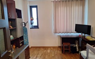 EXCLUSIVITATE. Apartament în vilă cu terasă spectaculoasă în Europa. - Poză 8