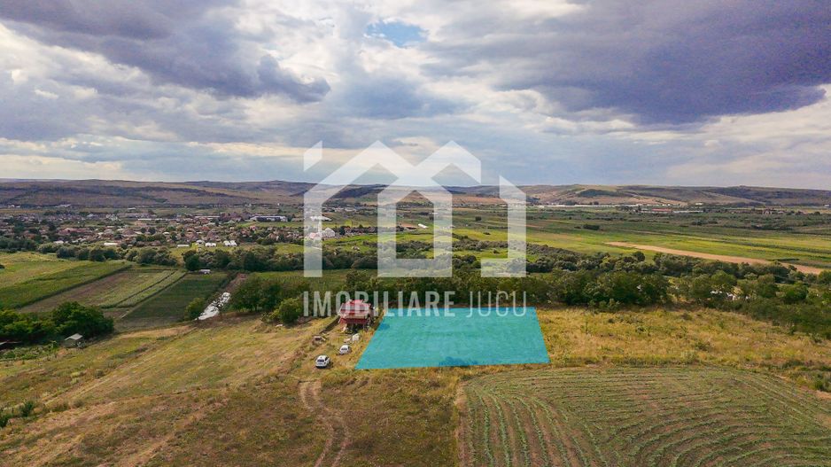 Teren cu priveliște | 1.900 mp și front 32 m – Jucu de Sus - Poză 2