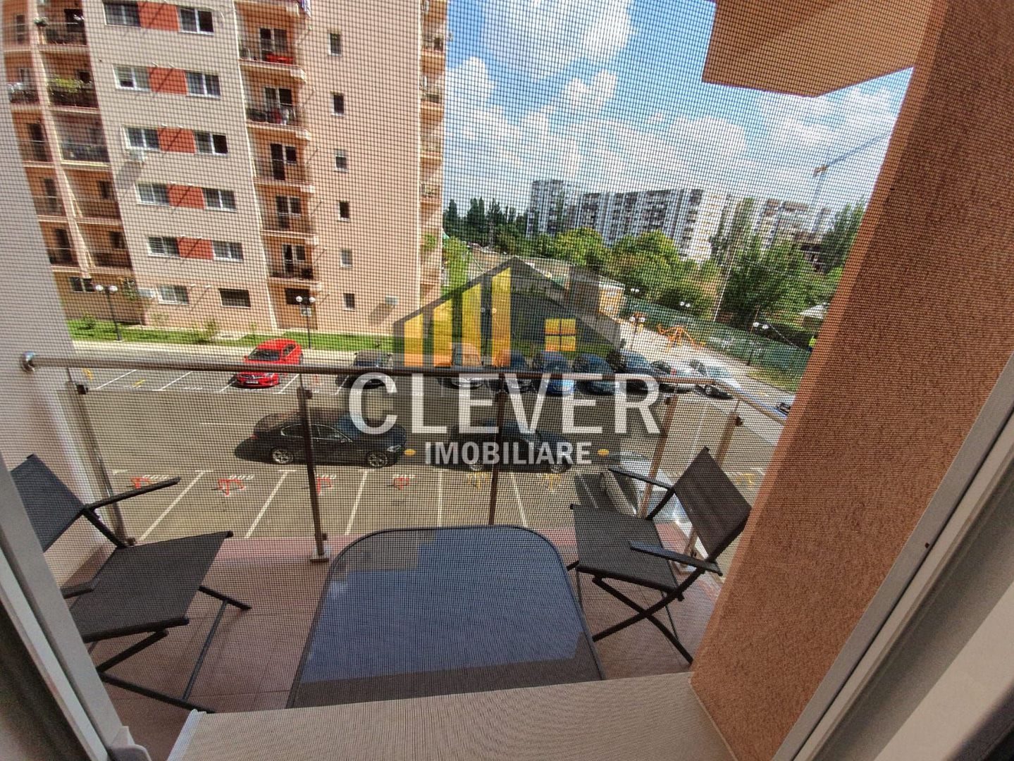 Ap 2 camere, mobilat utilat , parcare subterana,  7 min metrou Teclu - Poză 1