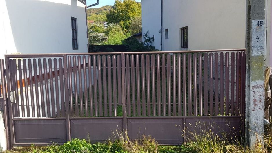 Casă  în Comuna Corbi, Argeș – ideală pentru afacere - Poză 6