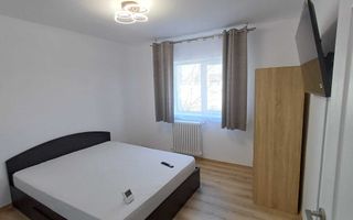 Apartament spatios cu 3 camere - Centru, Targu Cucu - 600€ - Poză 2