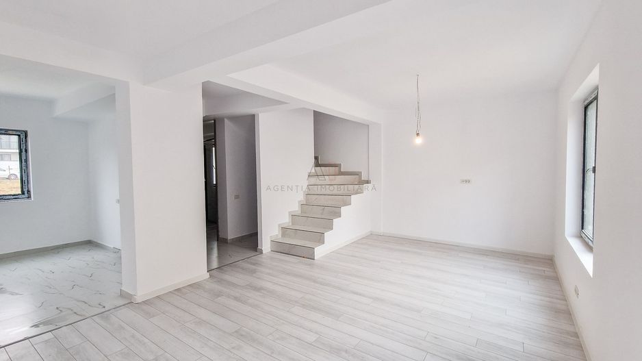 Casa 3 camere I 2 bai I 2 parcari I Comision 0 - Poză 1