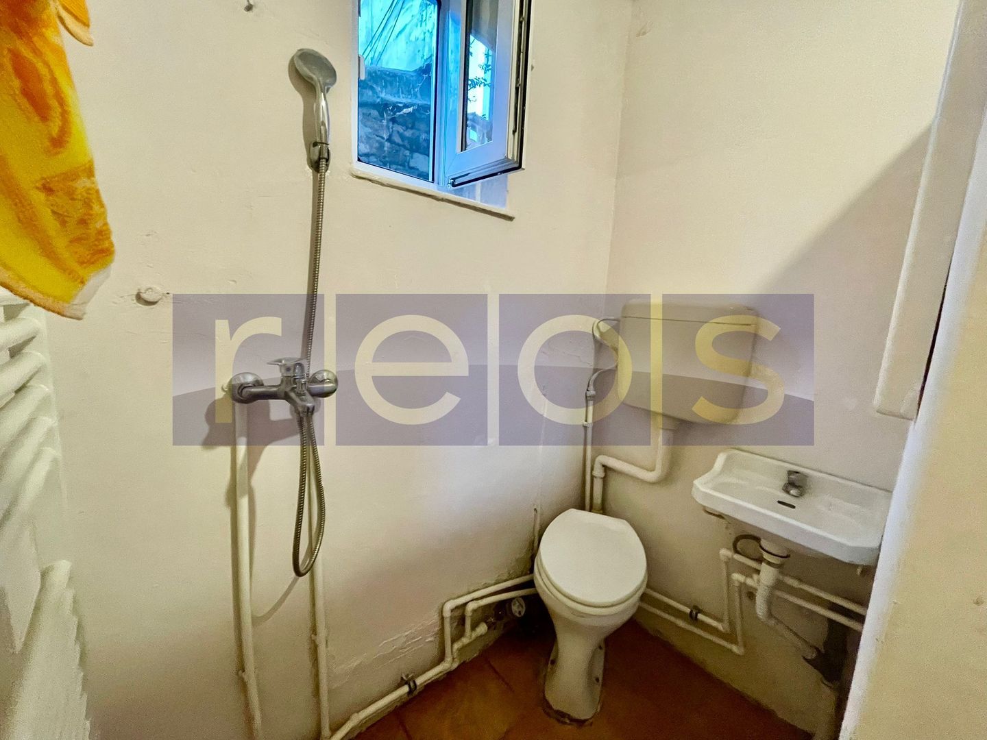 VANZARE CASA 2 CAMERE 35MP + TEREN 36MP CURTE COMUNA PIATA VICTORIEI ROMANA - Poză 11