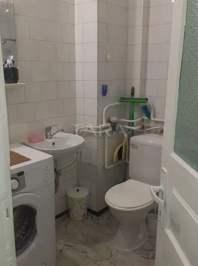 Garsonieră de 18 mp, etaj 2, zona Stadionului CFR, Gruia. - Poză 5