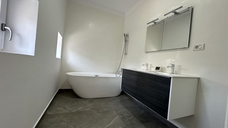 Casa individuala moderna in zona de Nord - Poză 30