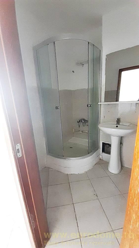 Bartolomeu, apartament decomandat, 53mp suprafata utila, 60000 euro - Poză 5