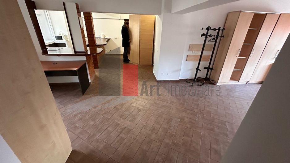 Spațiu birouri ultracentral 100 mp, balcon, mobilat parțial, Nerva Traian - Poză 8