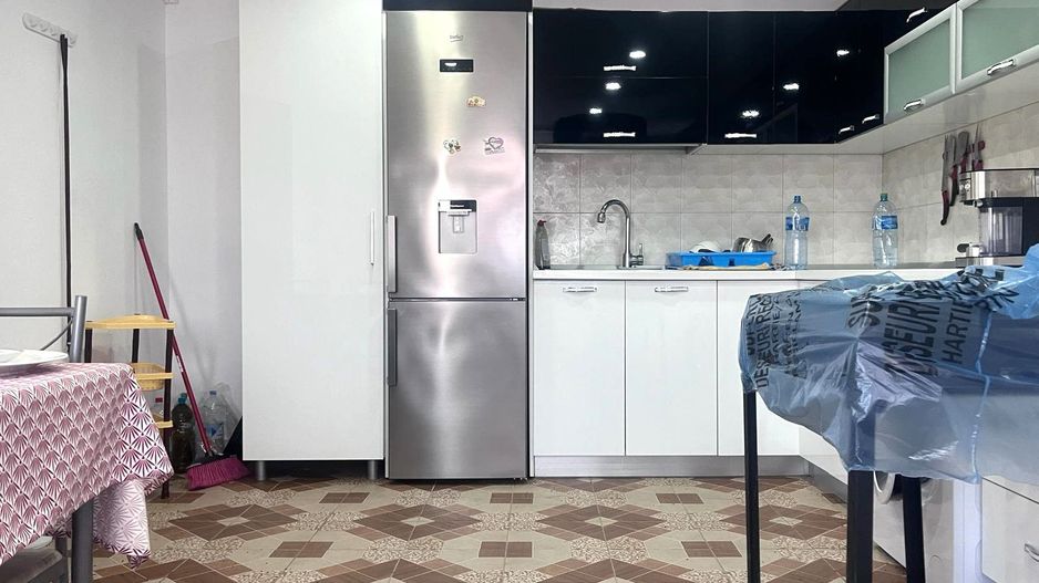 Priveliste frumoasa! Vanzare casa cu 3 camere in Sotanga! - Poză 13