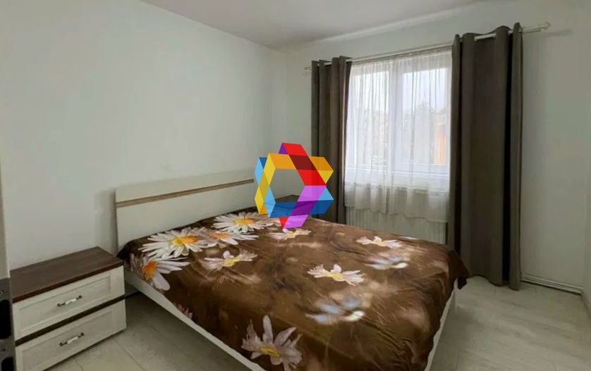 Apartament cu trei camere, zona Astra 49 mp - Poză 3