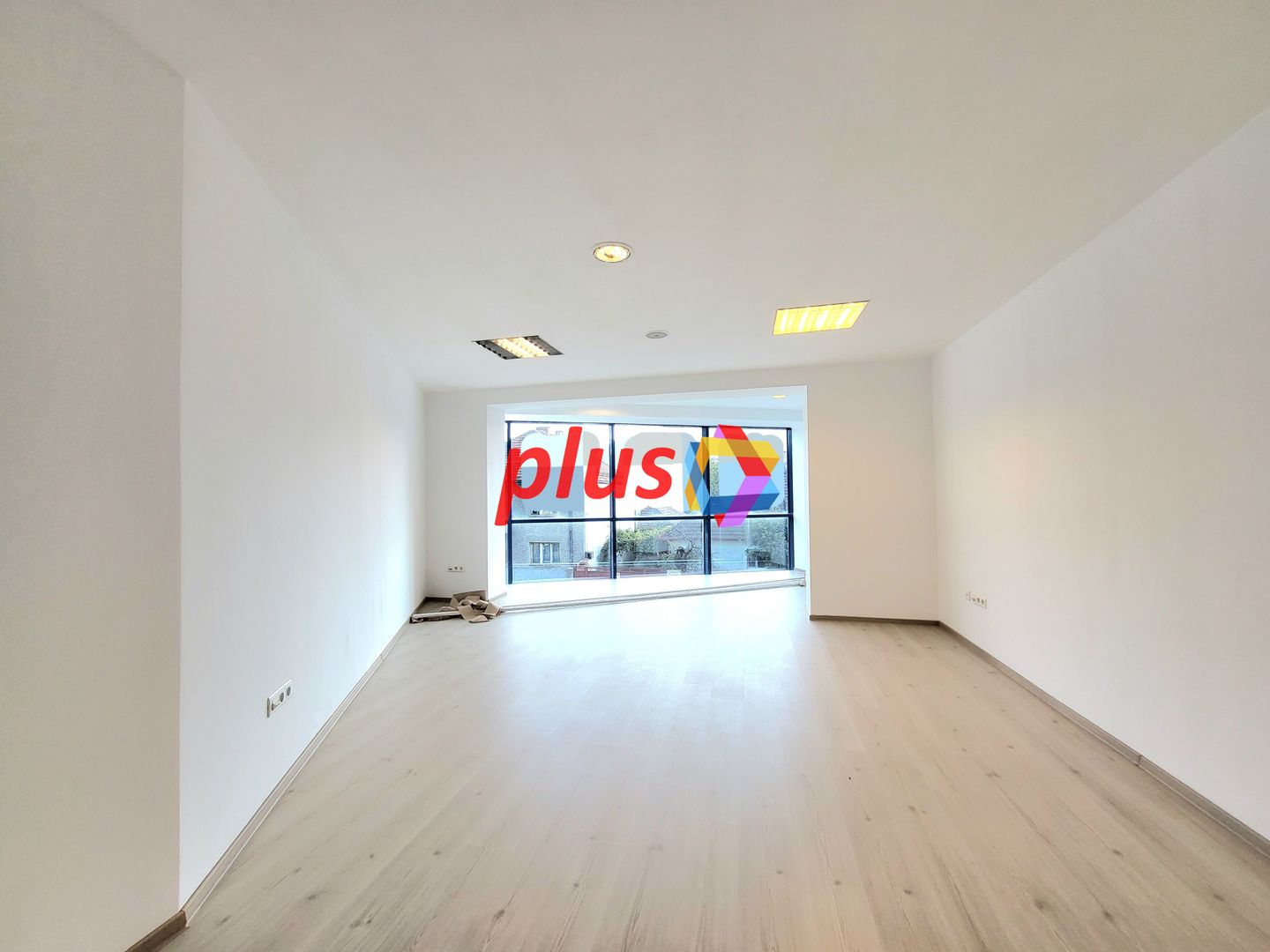 Spatiu de birouri la casa - 565 mp # plus-imo.ro - Poză 3