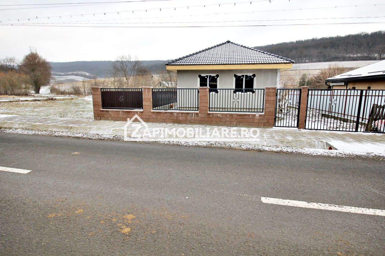 Casa 3 camere, 85mp, 430mp teren, garg,pavaj,0% comision - Poză 10