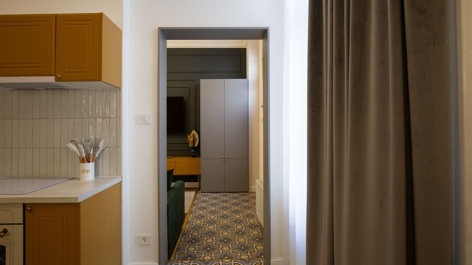 Apartament 2 camere, ultracentral, priveliste Parc 1 Decembrie. - Poză 18