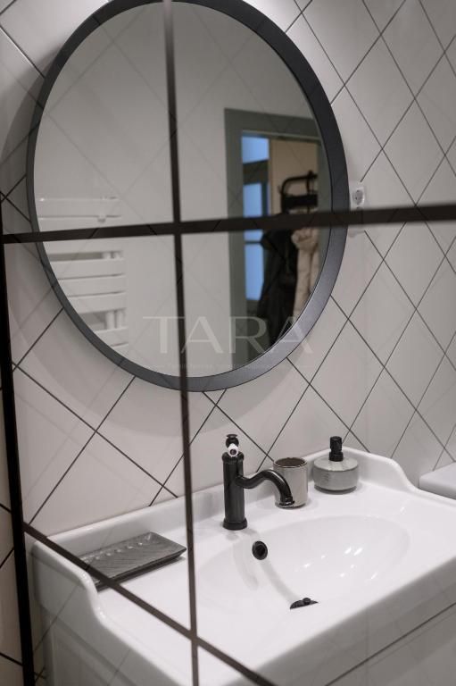 Apartament ultrafinisat în centrul vechi, zona ultracentrala. - Poză 11