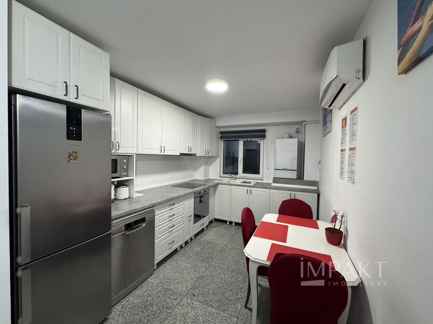 chirie apartament 3 camere zona Iulius mall,  cu parcare - Poză 1