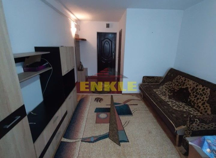 Garsoniera, zona Primaverii/BCR, et.3, mobilata/utilata, 160 euro - Poză 1