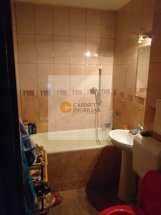2 Camere | Decomandat | etaj intermediar | Metrou Favorit | - Poză 4