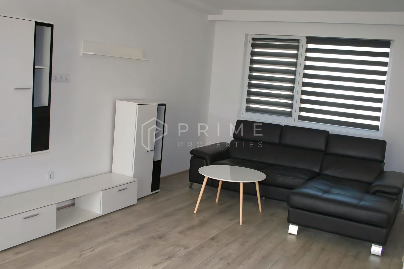 Casă tip duplex complet amenajată si mobilată | șemineu și garaj | - Poză 2