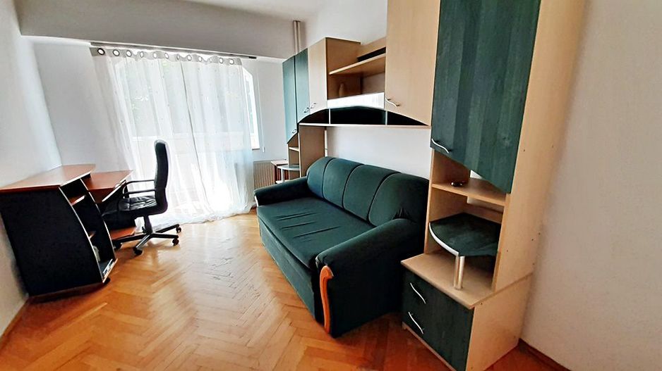 Scriitorilor, apartament de 3 camere etaj 1, pret 95000 euro neg. - Poză 8