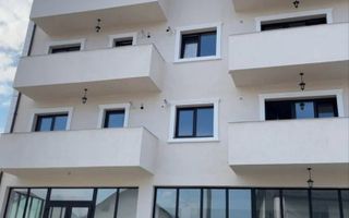 Spatii Comerciale de Vanzare/Inchiriere- 2 min. Manta Rosie, Hlincea - Poză 1