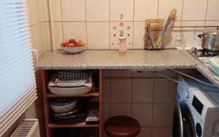 Dacia | 2 Camere | Etaj Intermediar. - Poză 2