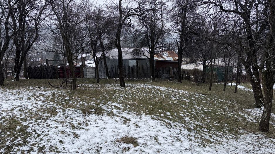 Teren 4652 mp cu izvor pe el, Lunca Mare, lângă păstrăvăria Doftana - Poză 5