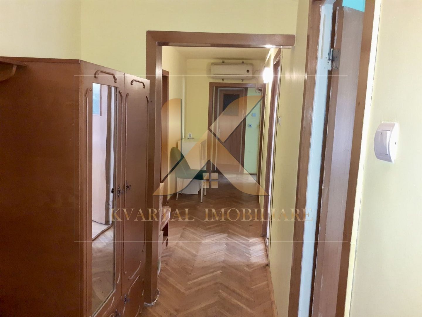 Apartament 4 camere 118 mp , decomandat , Poetului Zona Fortuna! Neg - Poză 5