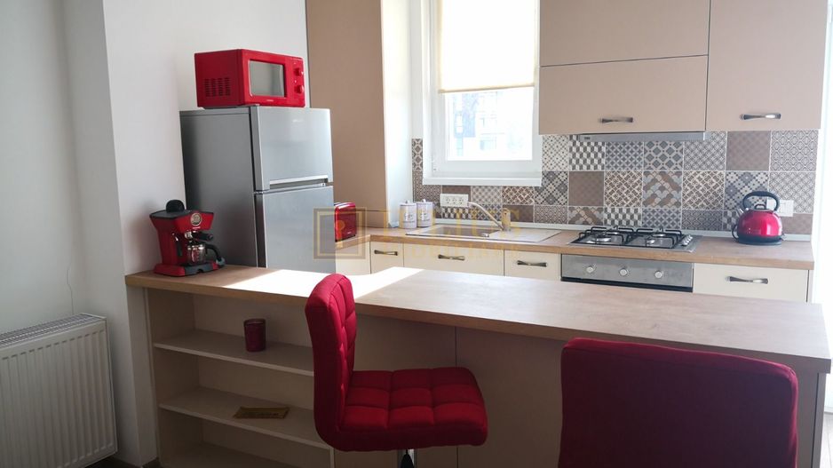 2 camere| Vivalia Grand| MEDICINA| locul de parcare 50 euro/luna| pet friendly - Poză 3