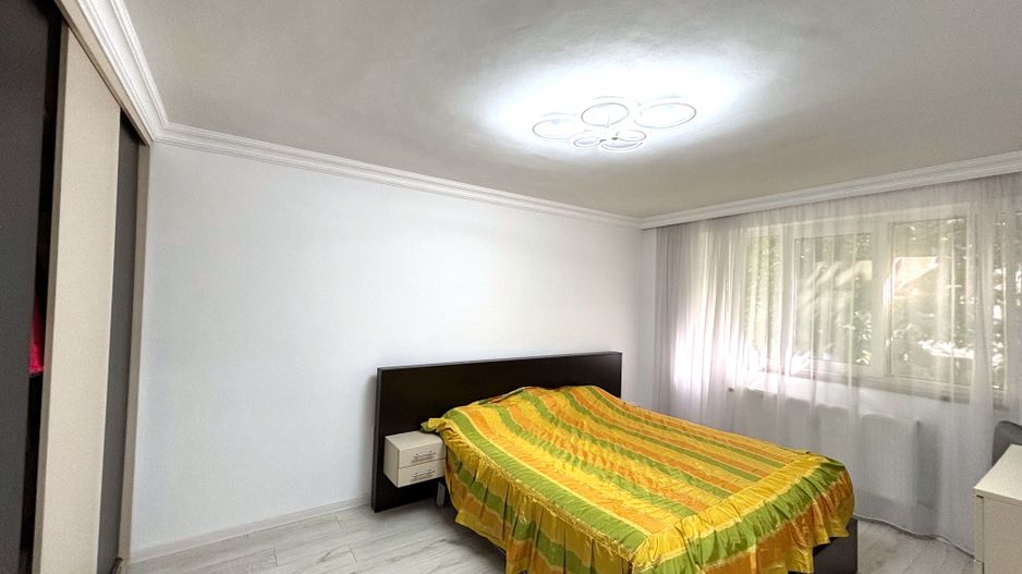 Apartament 3 camere Ozana – etaj 1, parcare inclusă, pet friendly, semi-mobilat - Poză 9