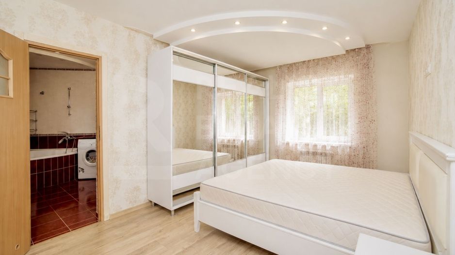 Chirie, apartament, 3 camere + living, str. Pușkin, Centru - Poză 11