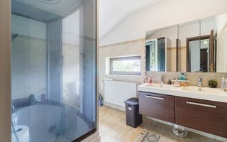 Casa ideală pentru familie – spațiu, liniște și libertatea de a o face a ta - Poză 13