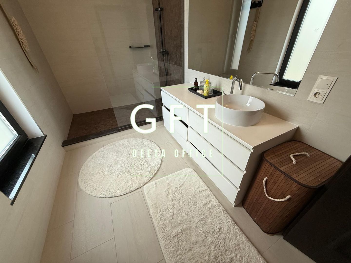 Casa Moderna - 5 camere, zona Str. Soarelui - Poză 2