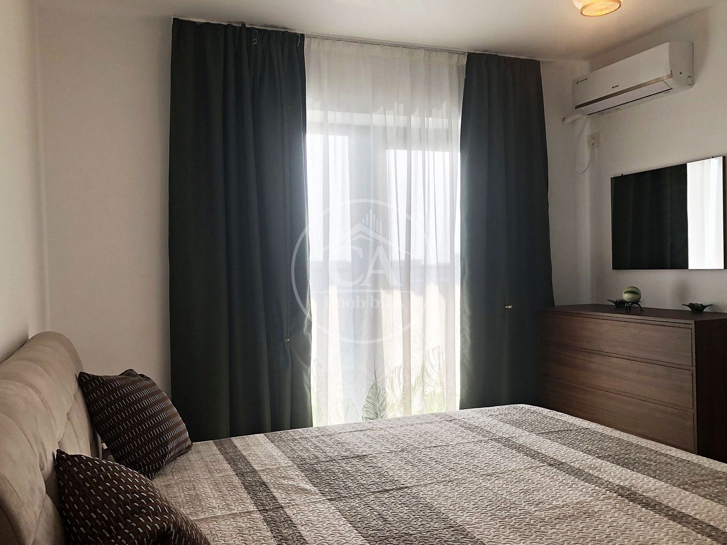 Apartament cu 3 camere de inchiriat in Prima Panorama, Oradea - Poză 6