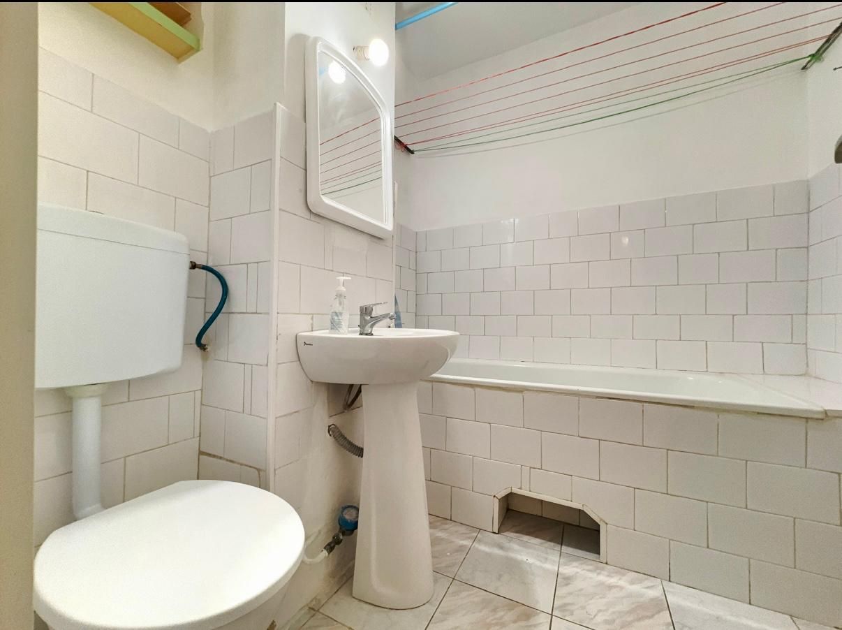 Apartament cu 3 camere de vânzare în zona Aradului - Poză 10