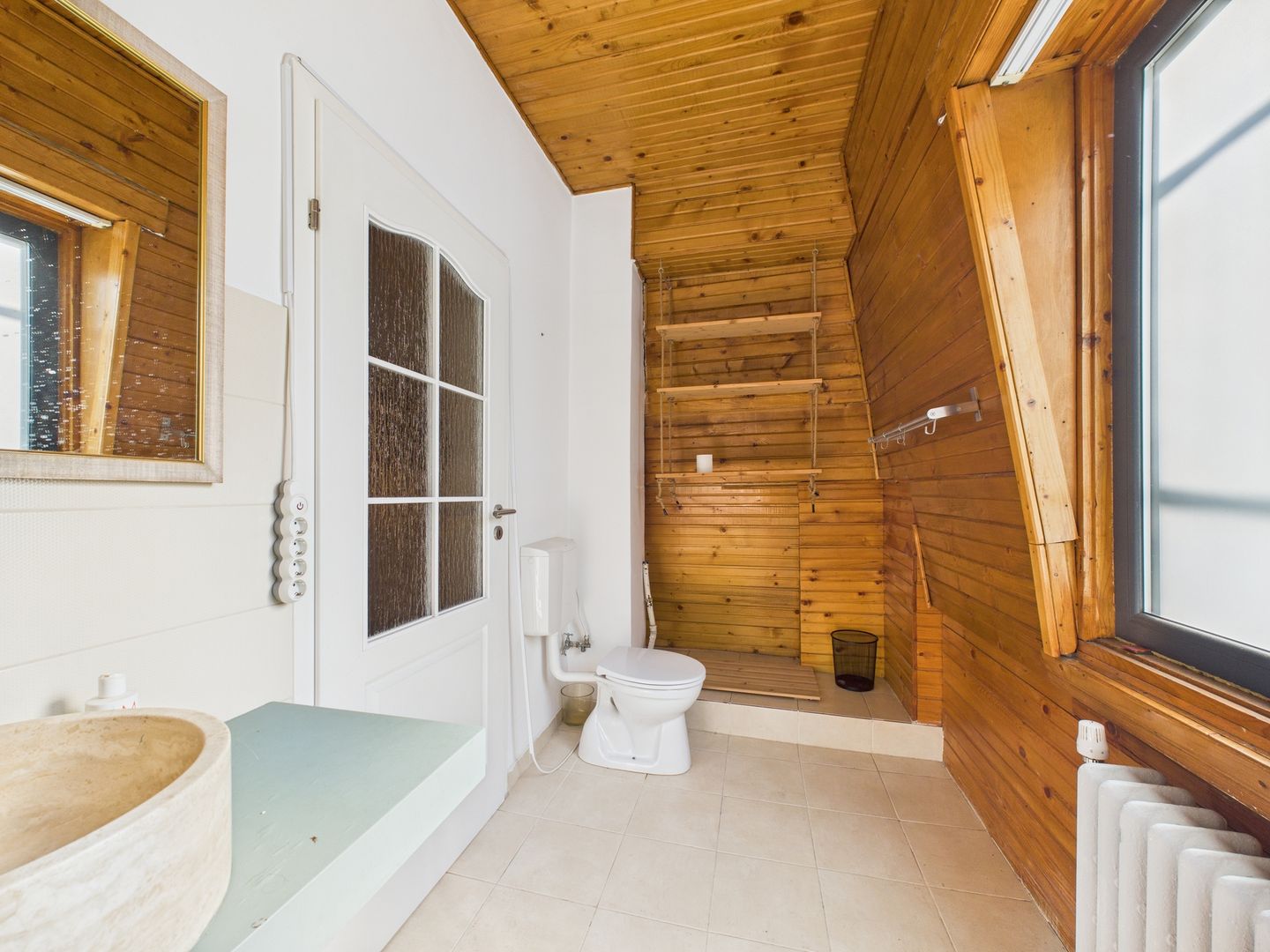 Casă / Vilă cocheta cu 3 camere - de vanzare - zona Basarab - Poză 28