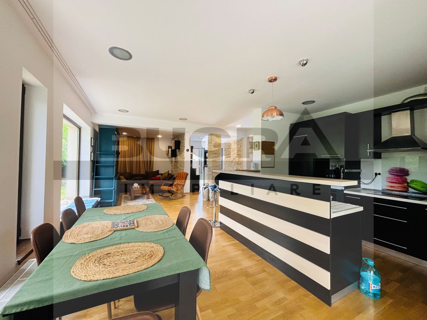 Casa moderna, 155 mp utili, ideala pentru o familie - Poză 3