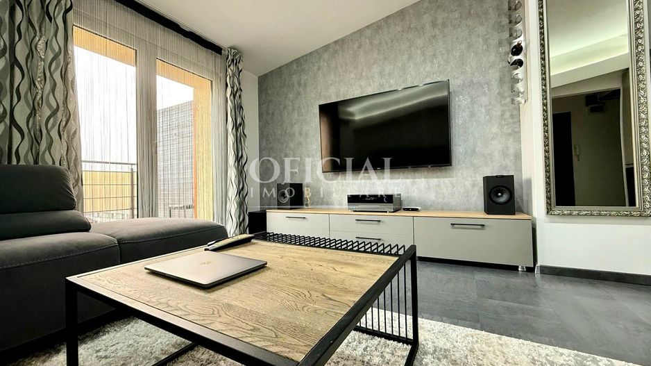 Apartament 2 camere | 42 mp | Terasa | Garaj | Renovat | Iulius Mall - Poză 1