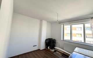 Apartament cu 3 camere de vanzare etaj 2 Marasesti bloc relativ nou - Poză 7