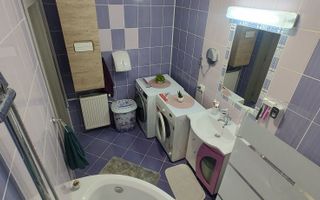 Apartament decomandat 2 camere in Sannicoara - Poză 4