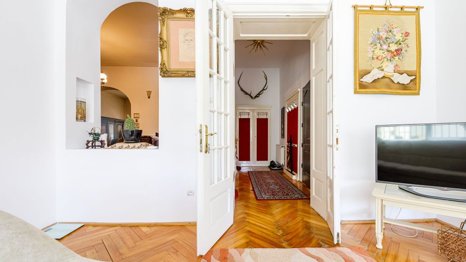 INCHIRIAT - Spatiu Birouri - Comercial | P-ta Maria | Intersectie - Poză 2