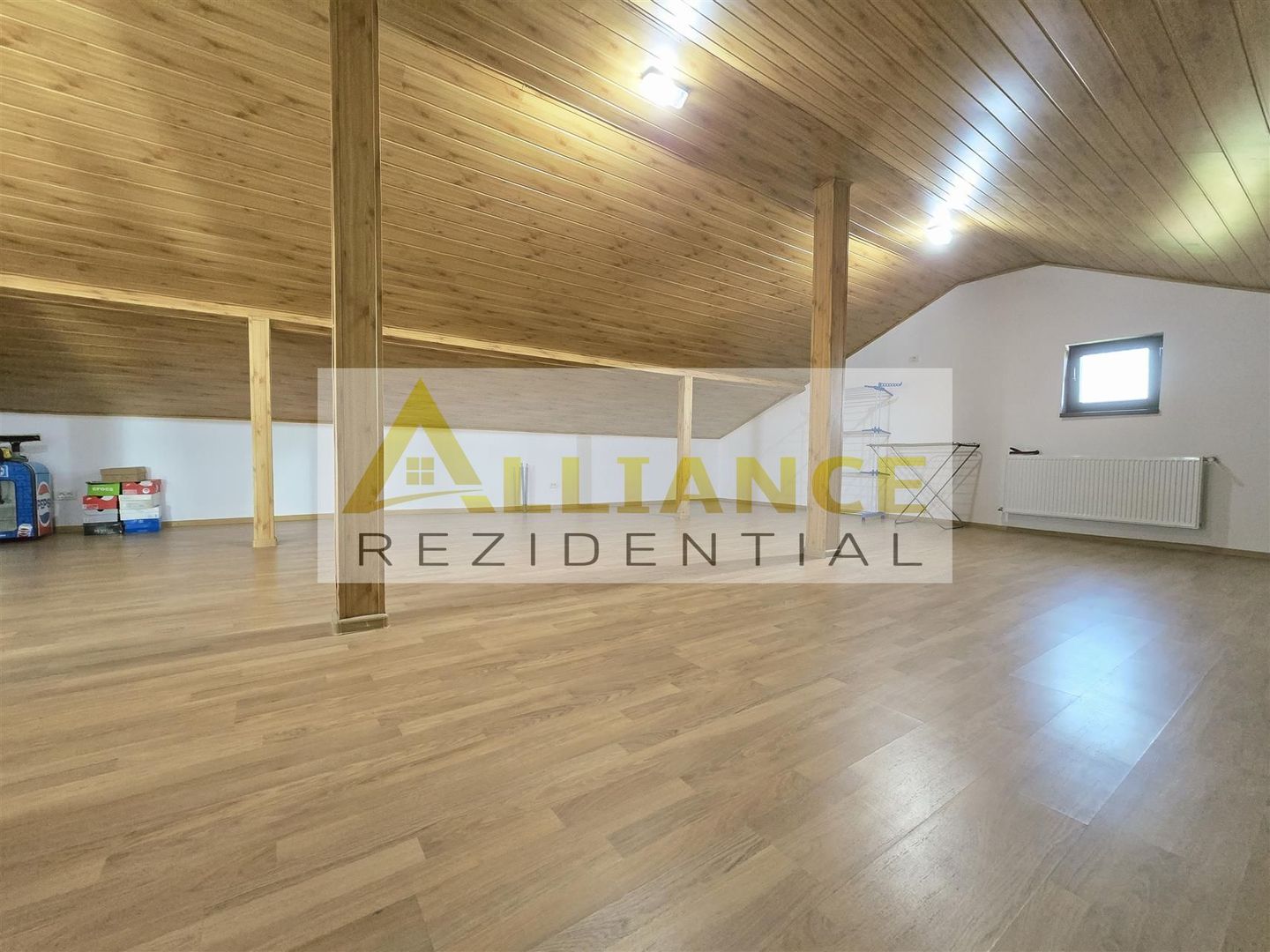 Vila mobilata si utilata P+1E+M-beci-magazie - Poză 12