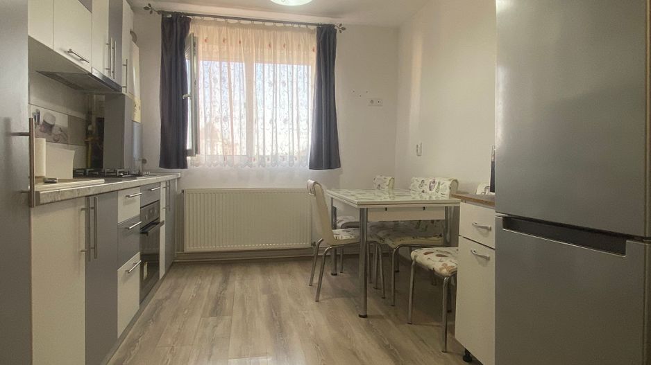 Mobilat si utilat! Vanzare apartament cu 2 camere-Targoviste-Micro 11 - Poză 7