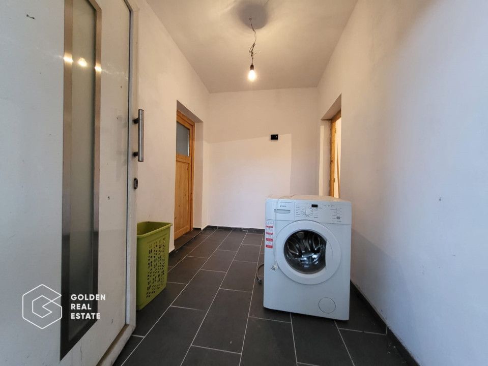 Imobil cu doua corpuri de cladire, oras Lipova - Poză 4