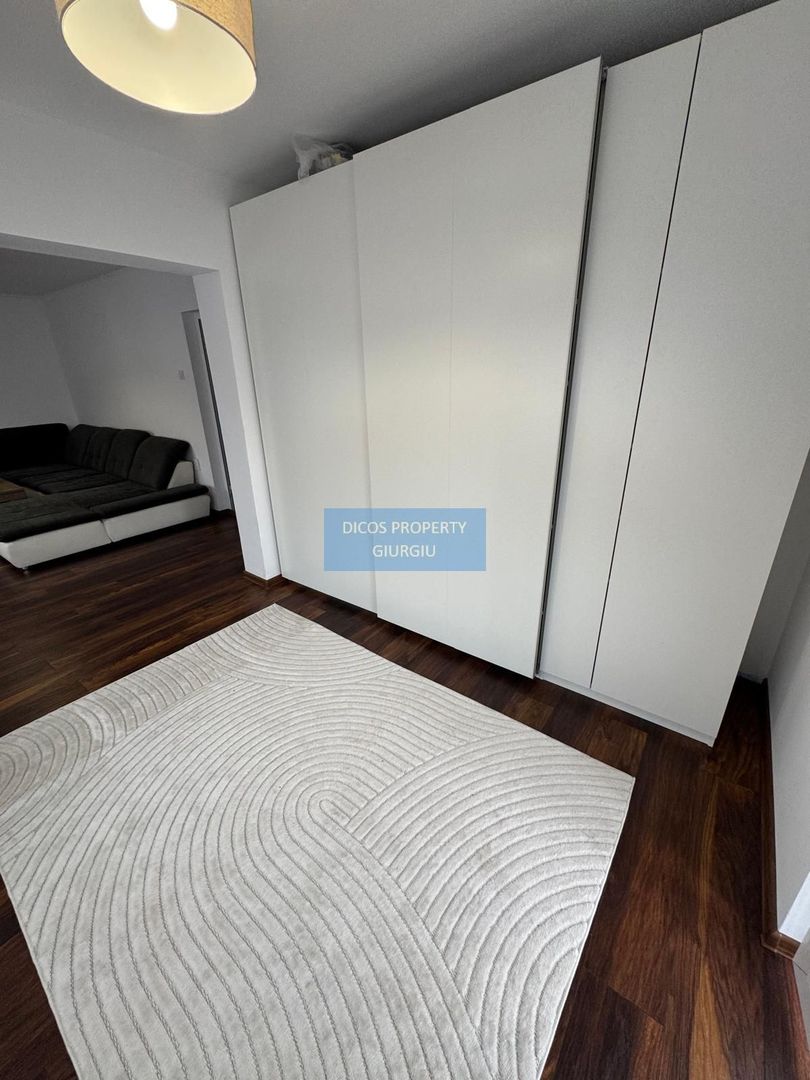 Casă de închiriat – Str. Trandafirilor - Poză 3