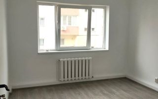 Apartament 2 camere 52mp+balcon-etaj 2-renovat-Zona Andrei Muresanu - Poză 4