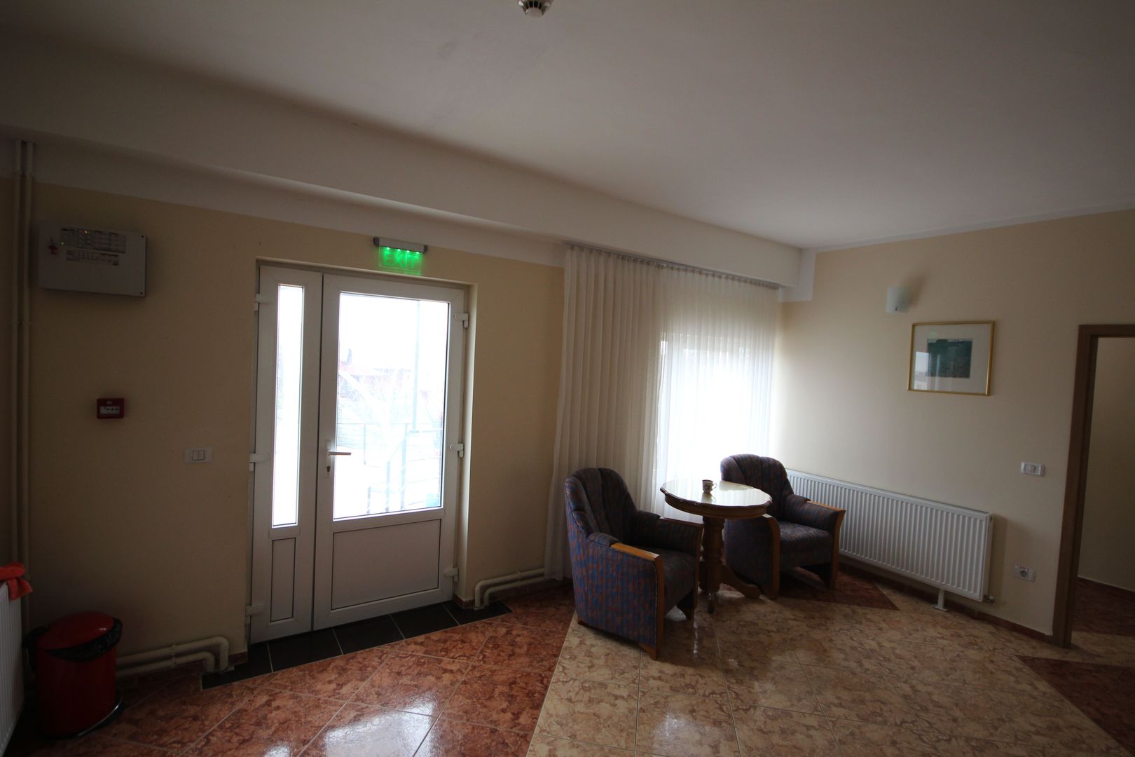 Vila  destinatie camin batrani - Poză 11