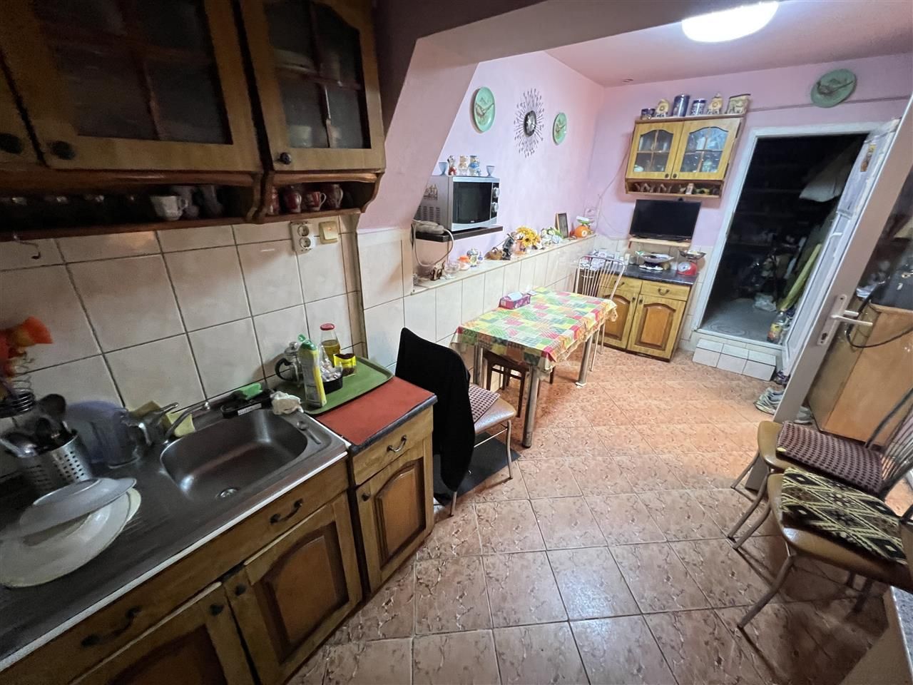 Casa pentru 2 familii zona Ghiroda CENTRALA teren 570mp - Poză 8