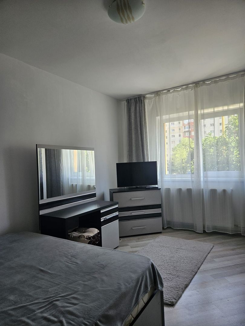 Spitalul Judetean apartament doua camere - Poză 9